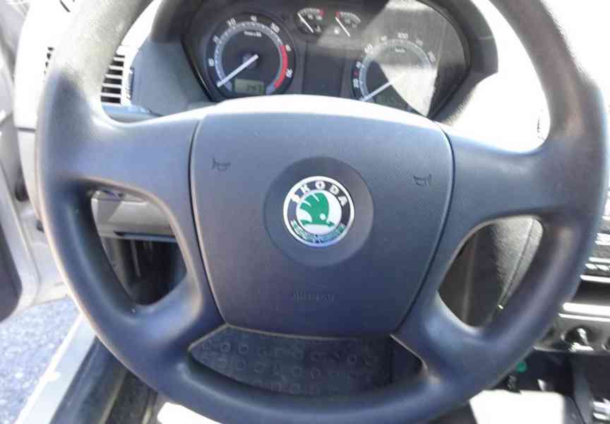 Škoda Fabia 1.2i r.v.2005 (47 kw) stk:10.2027 - foto 8