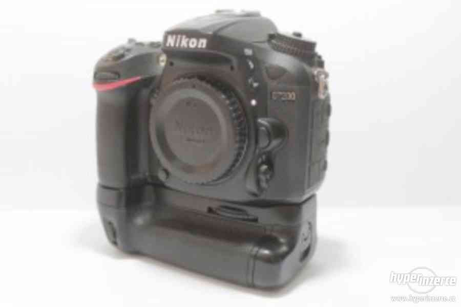Digitální Fotoaparát Nikon D7200 + bat. grip - foto 1