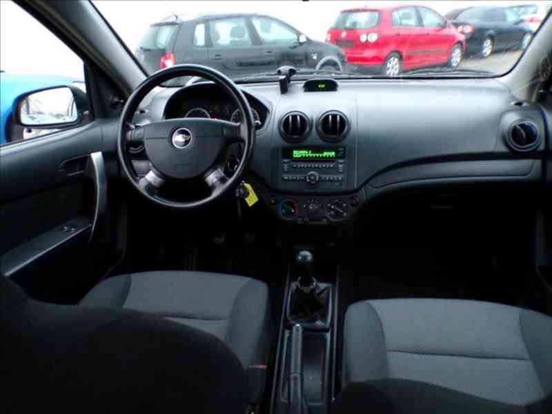 Chevrolet Aveo 1,2 i 1.MAJITEL - foto 5