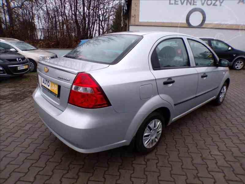Chevrolet Aveo 1,2 i 1.MAJITEL - foto 4