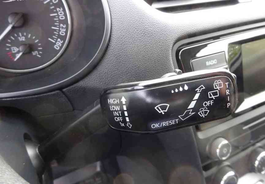 Škoda Octavia, 1.6 TDI(66 KW)r.v.2016 Koupeno v ČR - foto 10