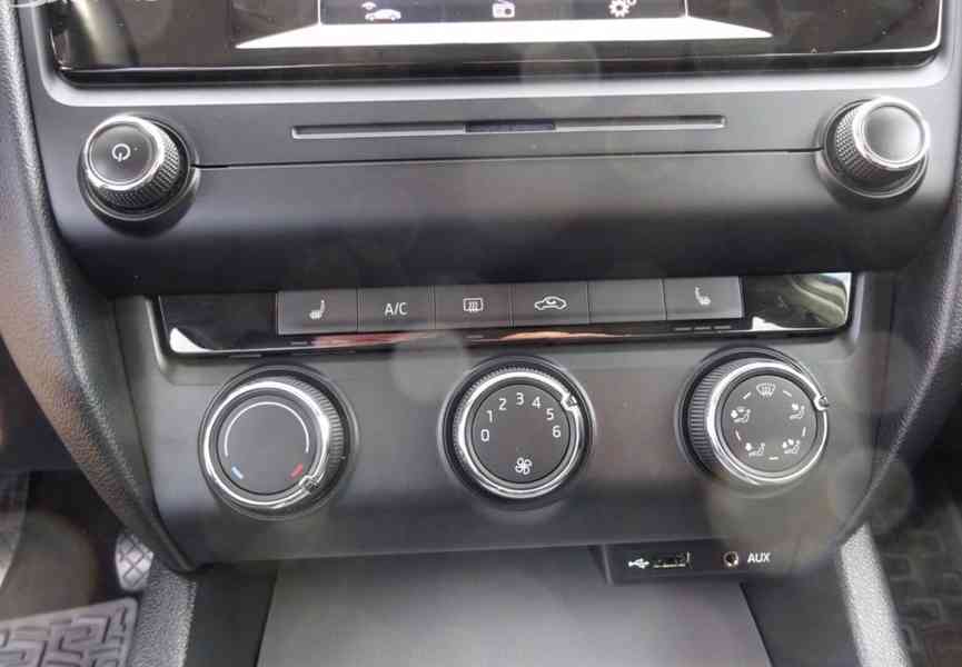 Škoda Octavia, 1.6 TDI(66 KW)r.v.2016 Koupeno v ČR - foto 12
