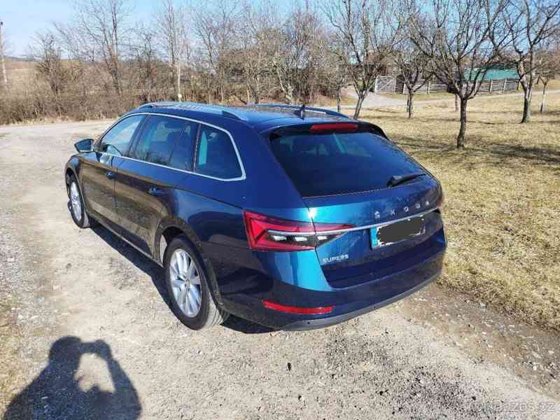 Škoda Superb 2,0   DSG facelift 2020 - foto 6