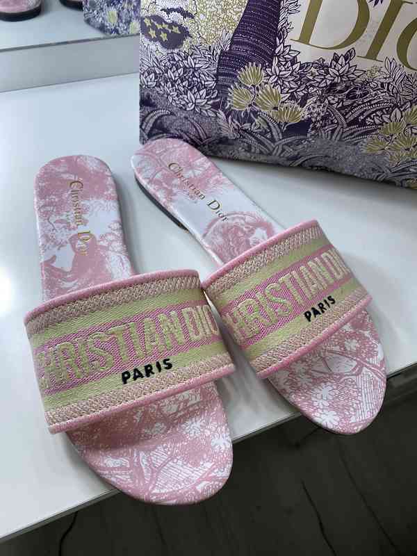 Christian Dior cukle nazouvaky pantofle  - foto 1