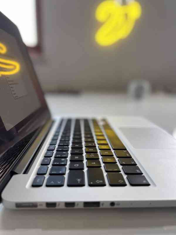 MacBook Pro 13" RETINA, 256GB SSD, kompletní balení - foto 4