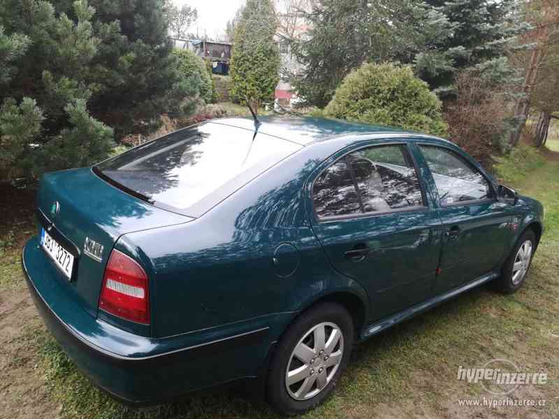Škoda Octavia 1.6, liftback - foto 4