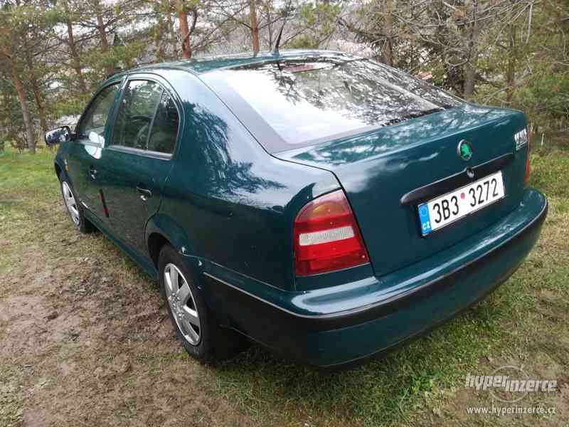 Škoda Octavia 1.6, liftback - foto 6