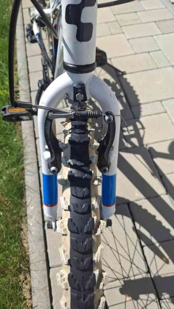 Dětské kolo Cube 20” Race Team 200 - foto 4