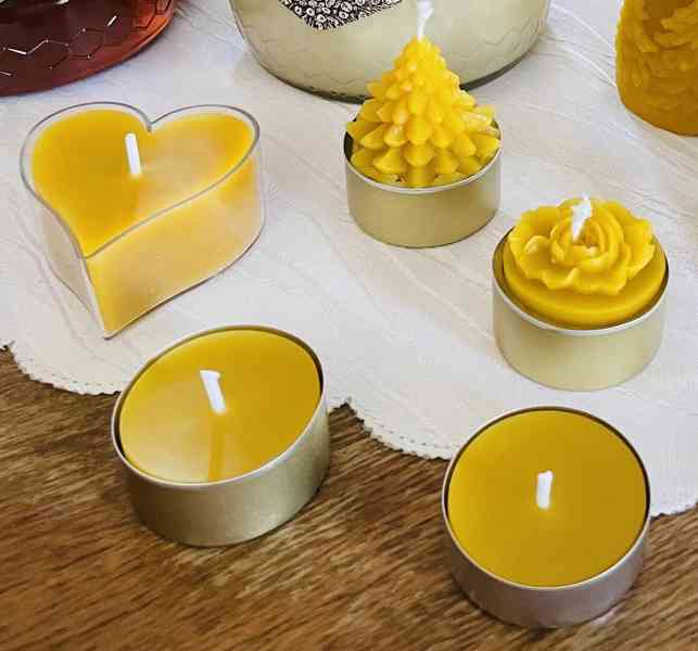 Svíčky z včelího vosku - foto 3