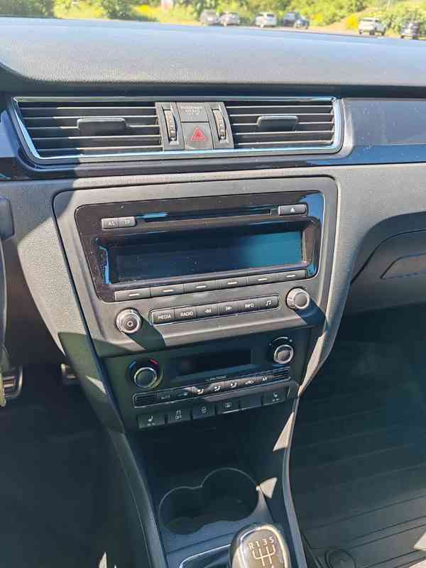 Škoda Rapid 1.6 TDI 77 kW Elegance - foto 24