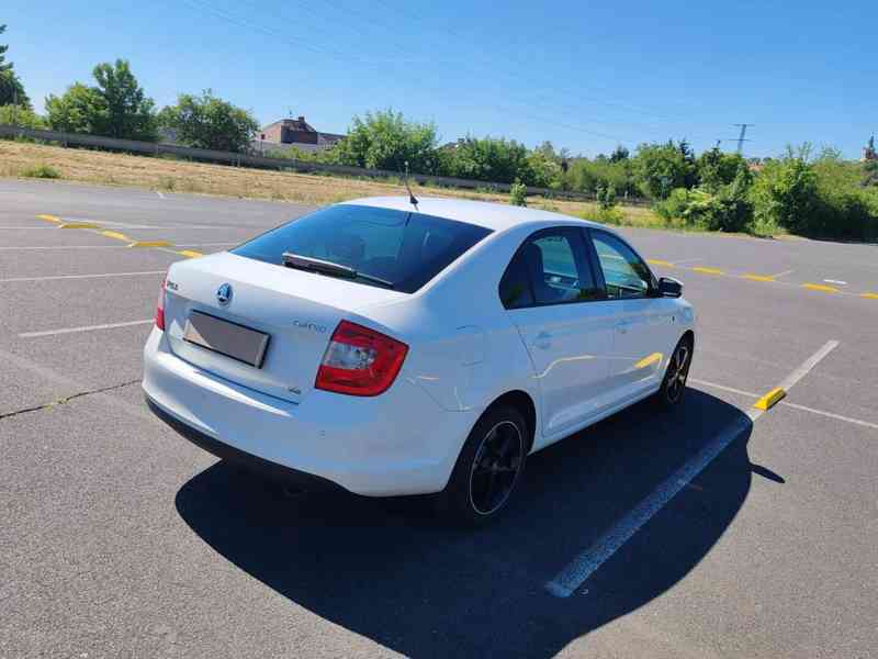 Škoda Rapid 1.6 TDI 77 kW Elegance - foto 7