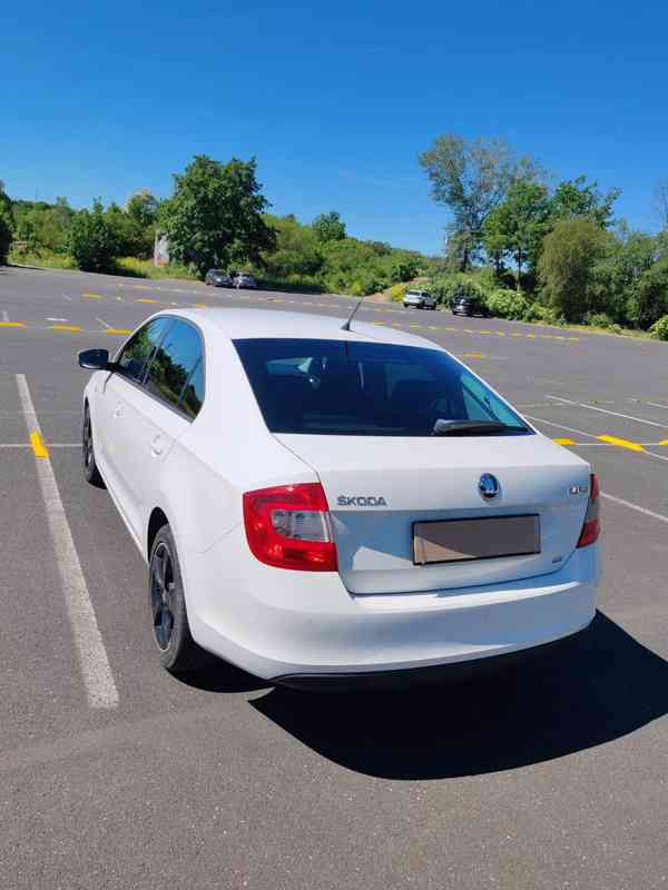 Škoda Rapid 1.6 TDI 77 kW Elegance - foto 3