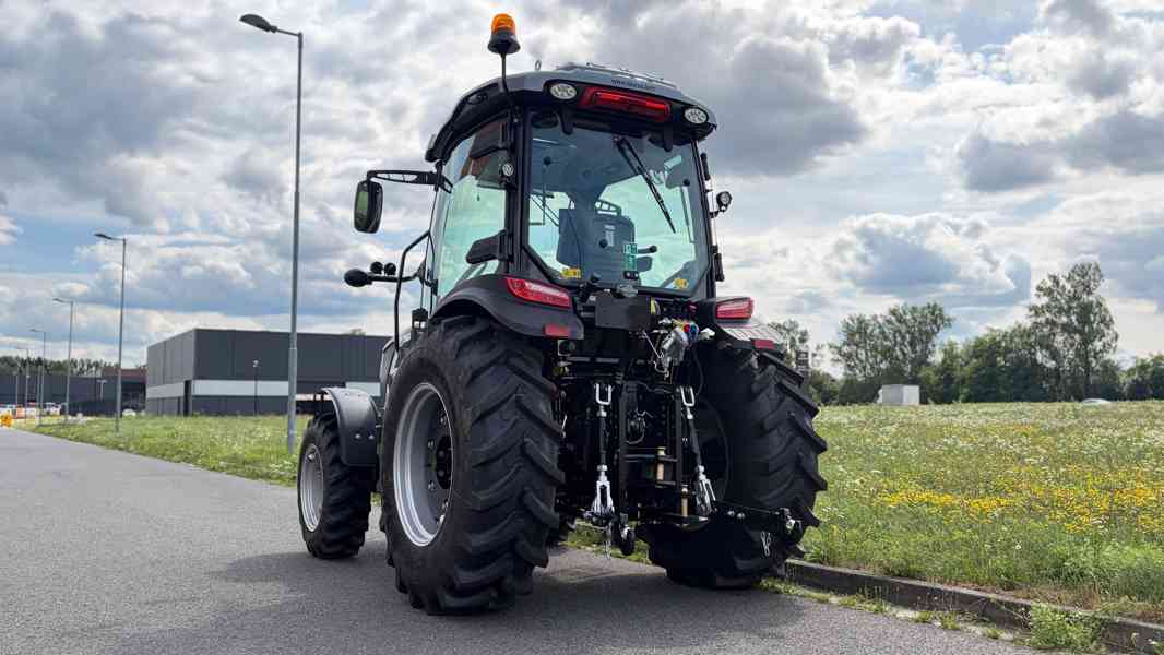 Traktor Tauros TB504C 4x4 (až 50 koní) - foto 10
