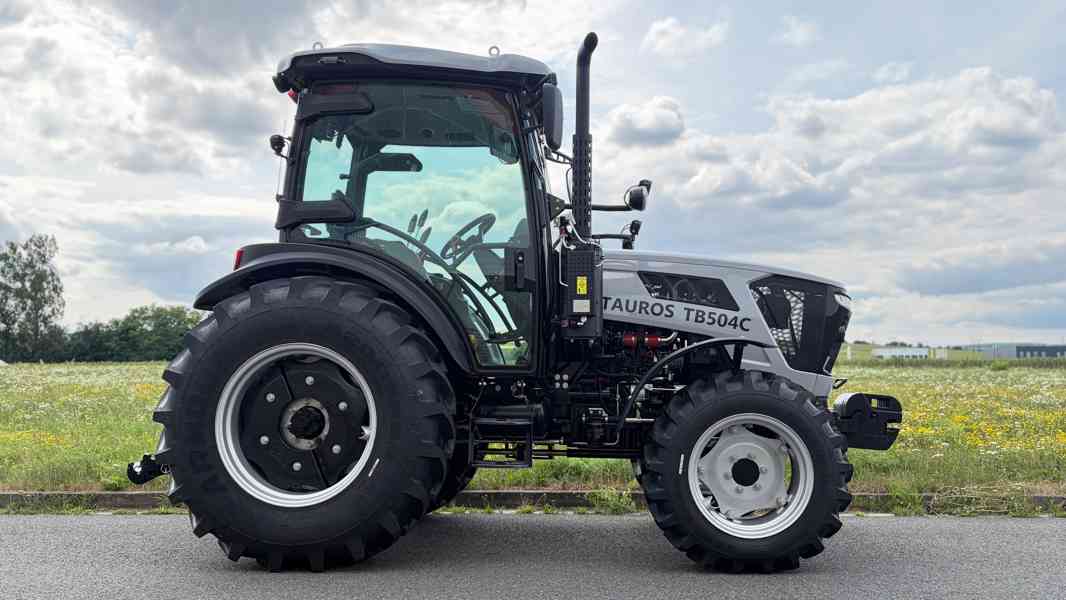 Traktor Tauros TB504C 4x4 (až 50 koní) - foto 4