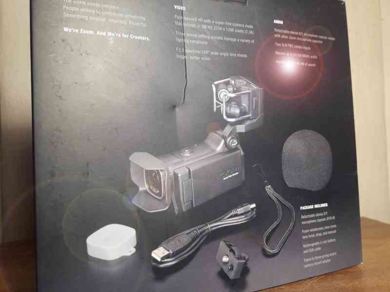 kamera ZOOM Q8 - Kompletní balení, nová baterie, top stav - foto 7