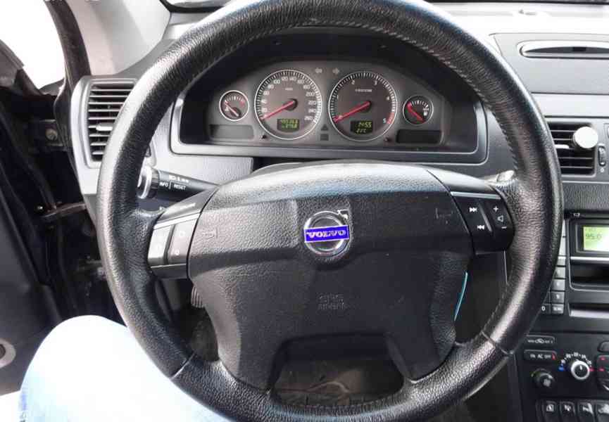 Volvo XC90 2.4 D5 (136 KW) r.v.2007 AUTOMAT - foto 10