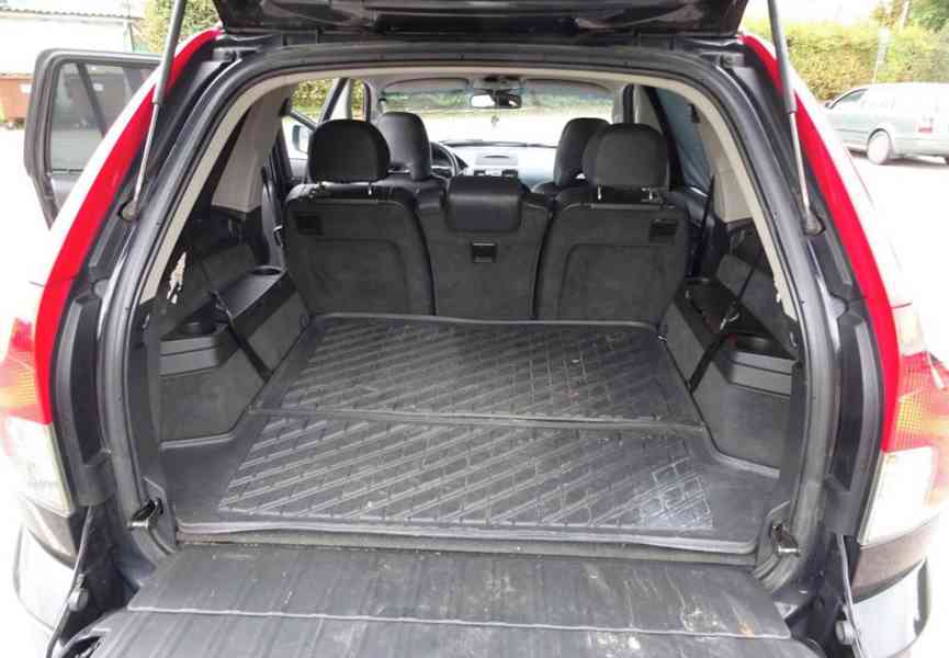 Volvo XC90 2.4 D5 (136 KW) r.v.2007 AUTOMAT - foto 14