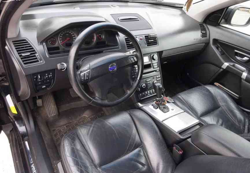 Volvo XC90 2.4 D5 (136 KW) r.v.2007 AUTOMAT - foto 5