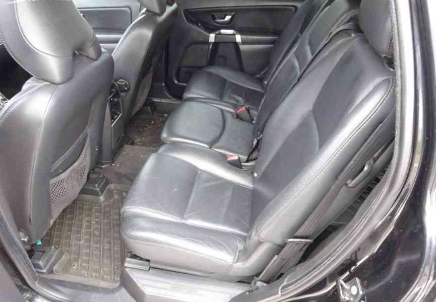 Volvo XC90 2.4 D5 (136 KW) r.v.2007 AUTOMAT - foto 13