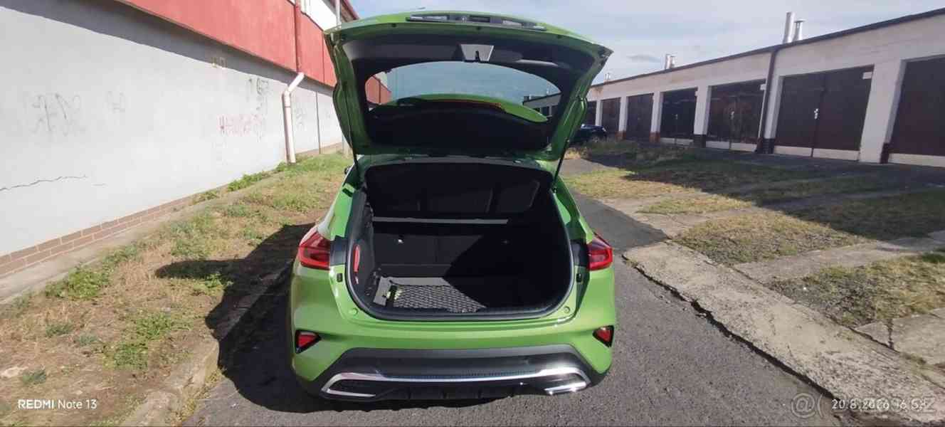 Kia XCeed 1,5   Prodám vůz - foto 2