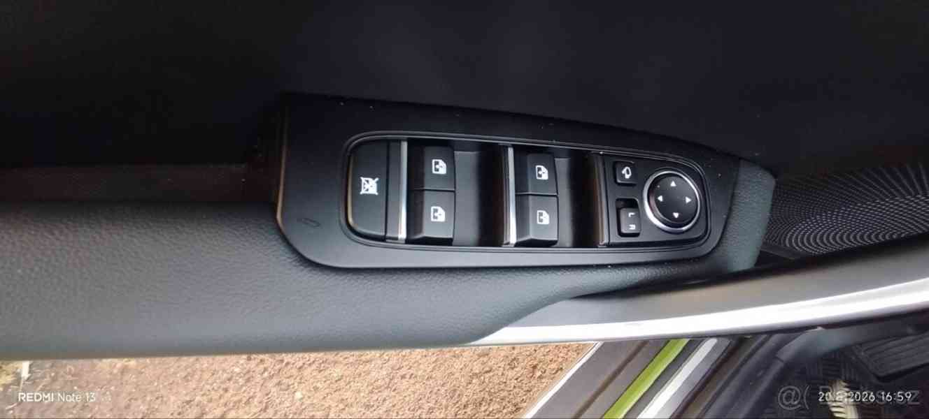 Kia XCeed 1,5   Prodám vůz - foto 10