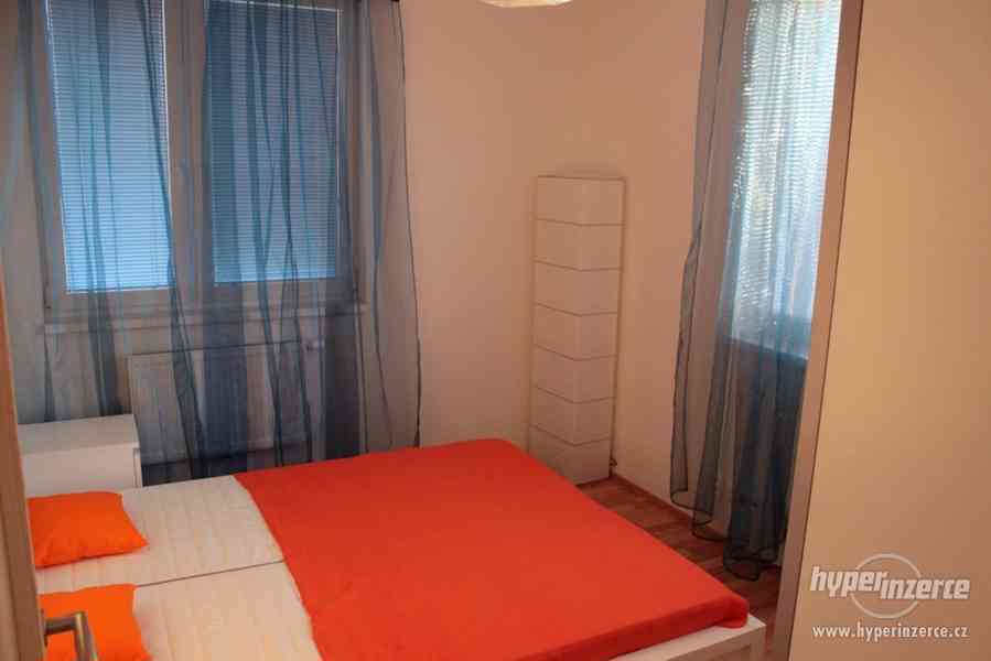 Pěkný 2+kk/balkon + park.stání v rezidenci Eliška - foto 8