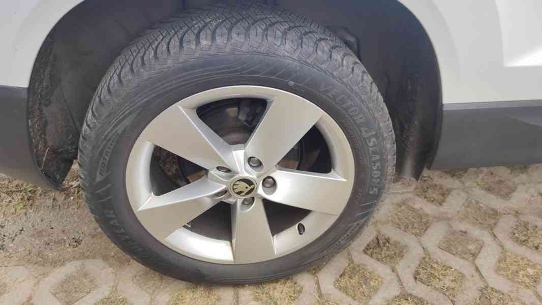 Škoda Karoq 1,5 TSI DSG, 110 kW Ambition Plus SUV - foto 8