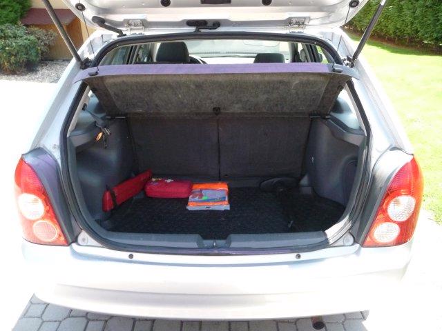 Prodame MAZDA 323f - foto 5