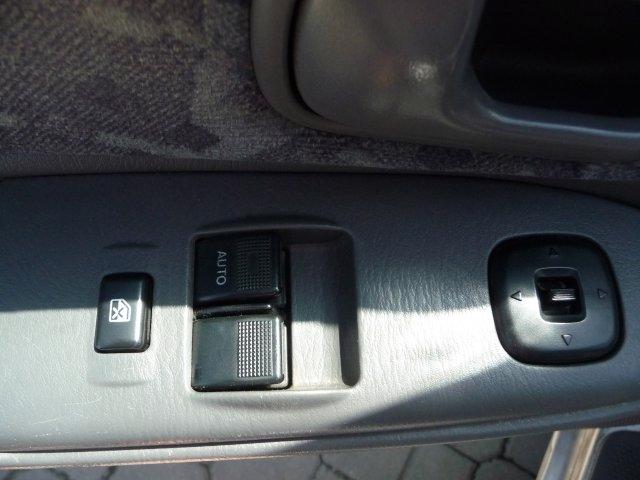 Prodame MAZDA 323f - foto 17