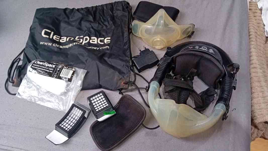 Profi respirátor CleanSpace 2 – lehká maska s pohonem (PAPR) - foto 2