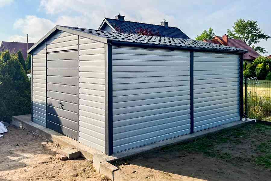 Plechova garáž  4,5x5m - výklopná vrata -  hliník - TS772 - foto 4