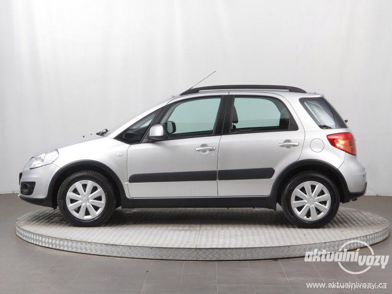 Suzuki SX4 1.6, benzín, r.v. 2014 - foto 9