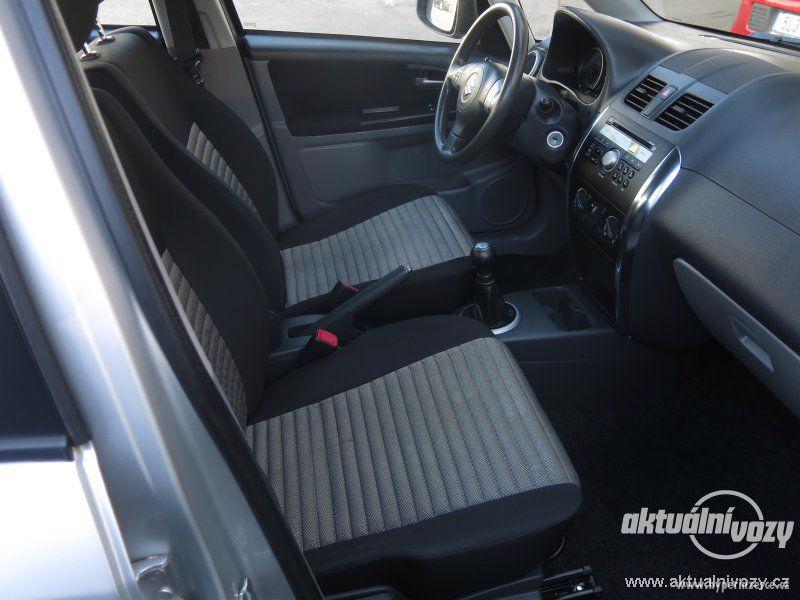 Suzuki SX4 1.6, benzín, r.v. 2014 - foto 15