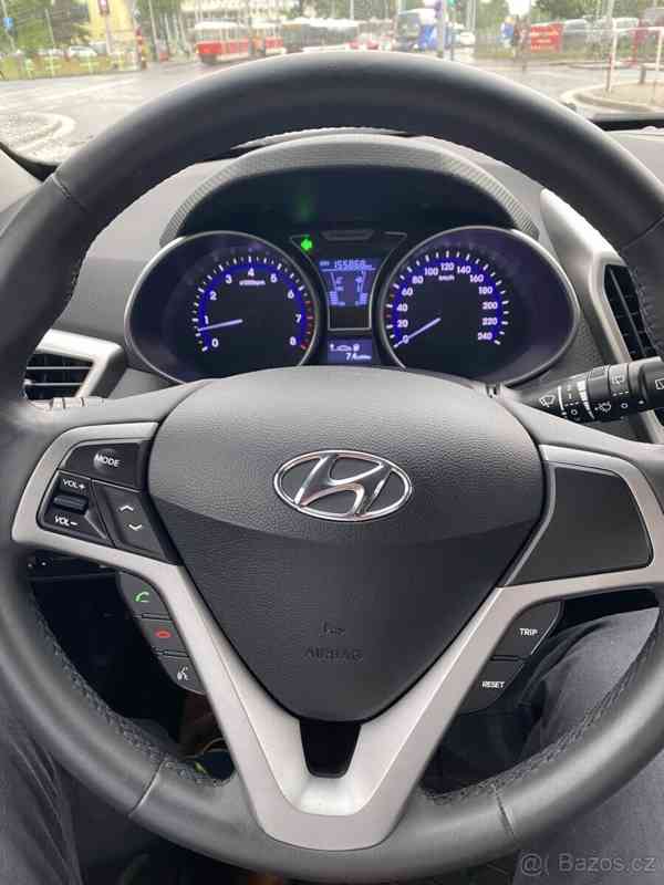 Hyundai Veloster 1,6 GDI 103kW - foto 5