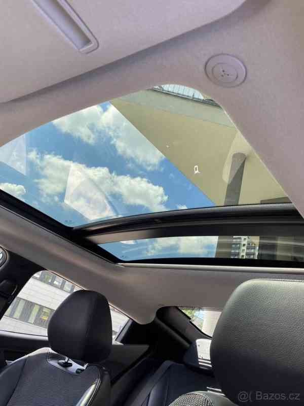 Hyundai Veloster 1,6 GDI 103kW - foto 9