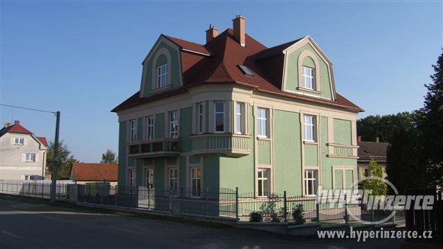 Vila celková rekonstrukce, sídlo firmy, lukrativní lokalita - foto 1