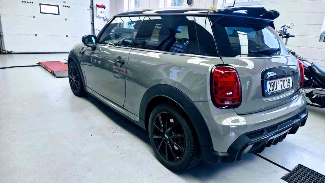 MINI Cooper S John Works Packet ČR 1 majitel DPH - foto 15