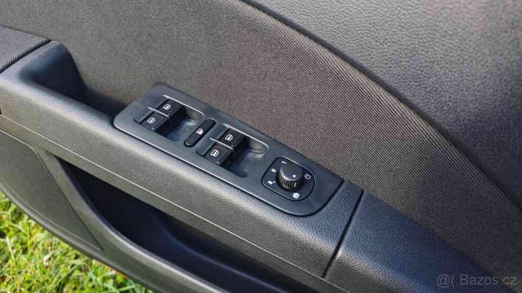 Škoda Superb 2,0   tdi - foto 6