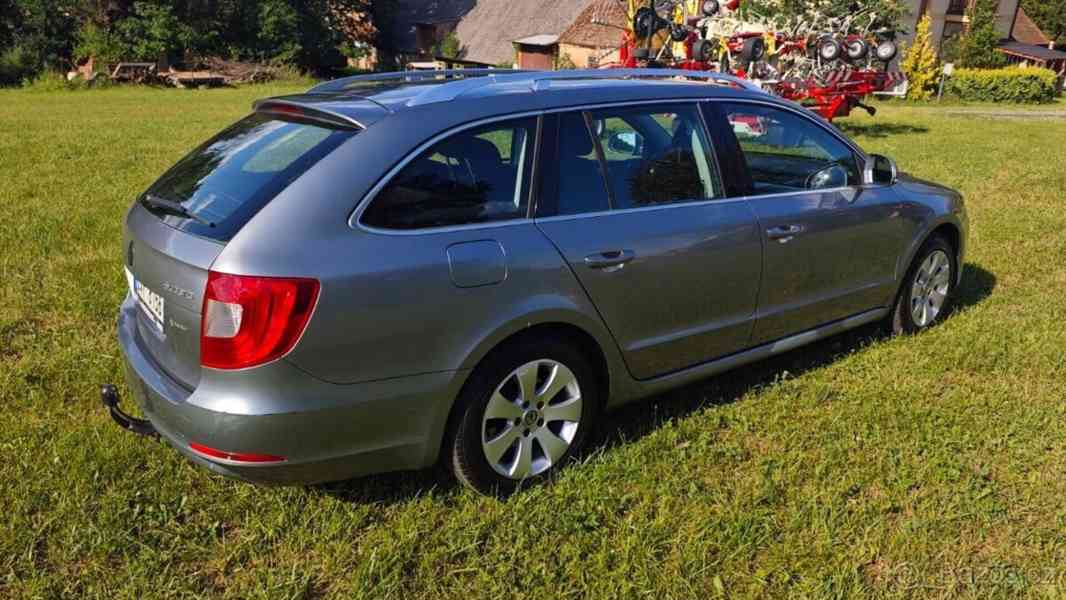 Škoda Superb 2,0   tdi - foto 5