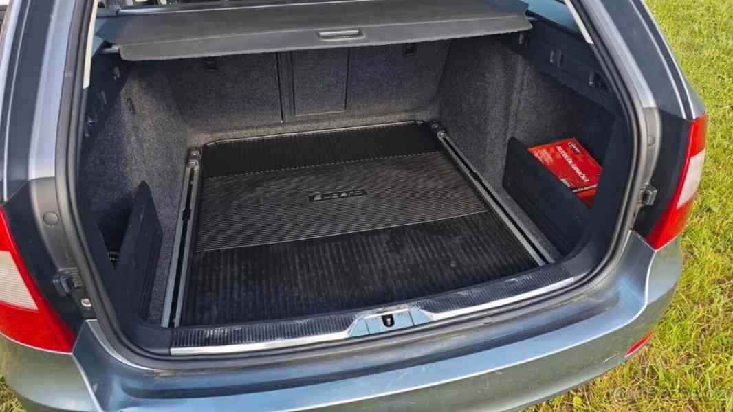 Škoda Superb 2,0   tdi - foto 13