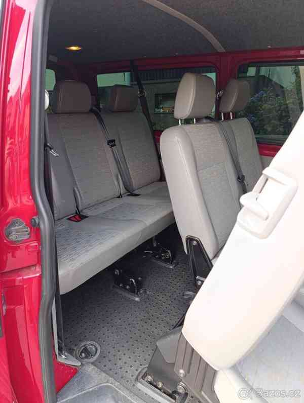 Volkswagen Transporter 2,0   T5.1 LONG 2.0TDI 103KW 9 MÍST - foto 19