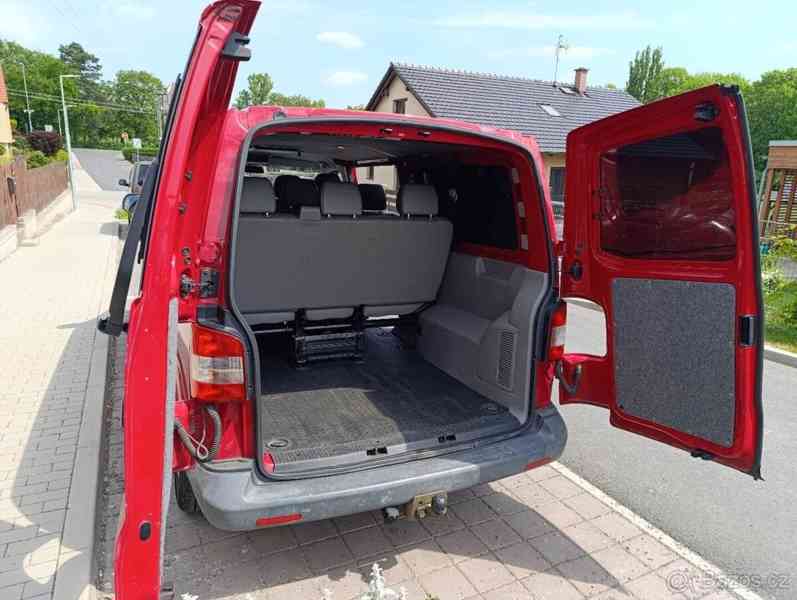 Volkswagen Transporter 2,0   T5.1 LONG 2.0TDI 103KW 9 MÍST - foto 13