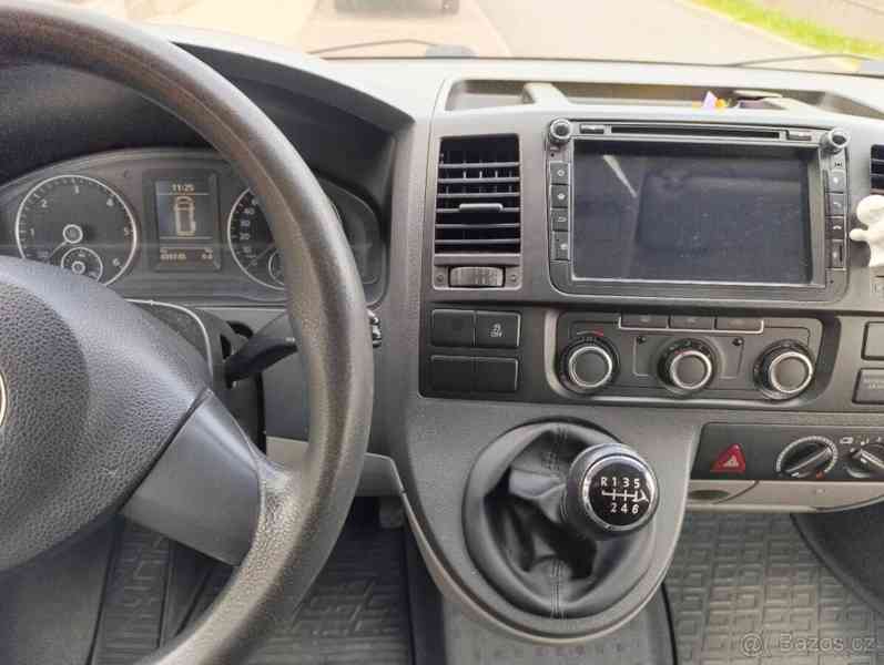 Volkswagen Transporter 2,0   T5.1 LONG 2.0TDI 103KW 9 MÍST - foto 11