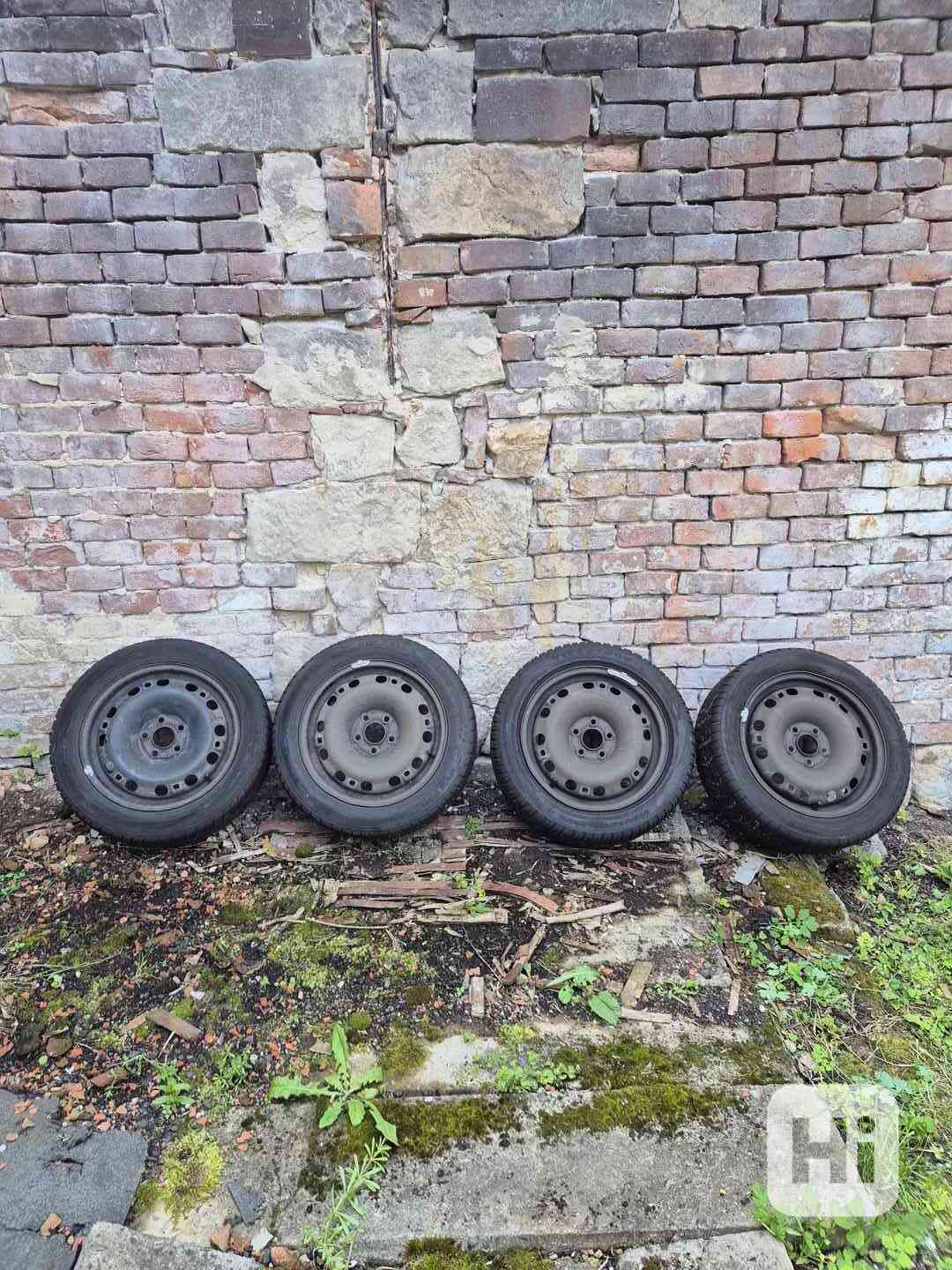 Zimní pneumatiky Barum, Firestone - foto 1