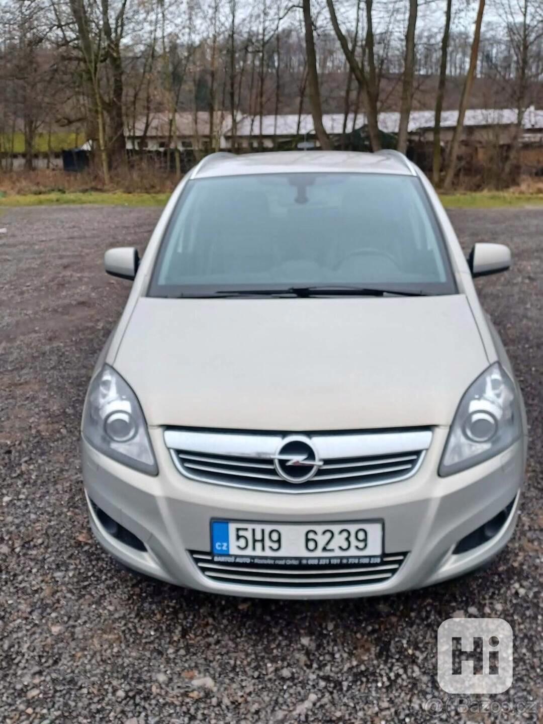 Opel Zafira 1,6 - foto 1