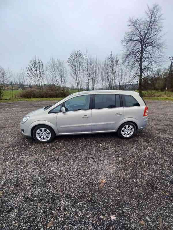 Opel Zafira 1,6 - foto 17