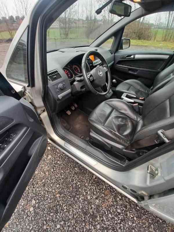 Opel Zafira 1,6 - foto 5