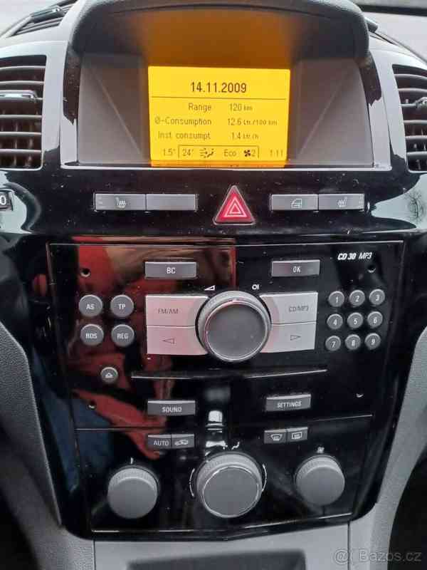 Opel Zafira 1,6 - foto 20