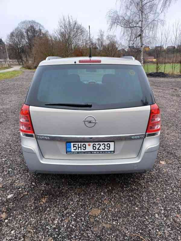 Opel Zafira 1,6 - foto 10