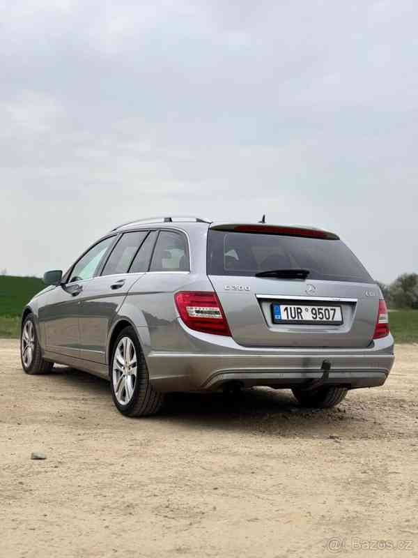 Mercedes-Benz Třídy C 2,2 C200 CDI Avantgarde (automat) - foto 15